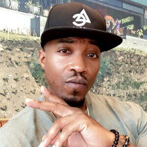 Meet your Posher, Sherrod